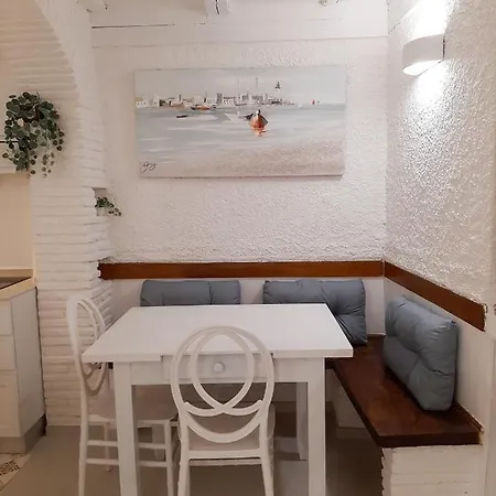 Appartement Camera La Bicocca - Centro Di *